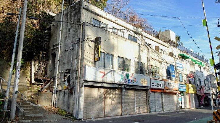 横浜で1番古いお寺です【駅ぶら03】京浜急行59