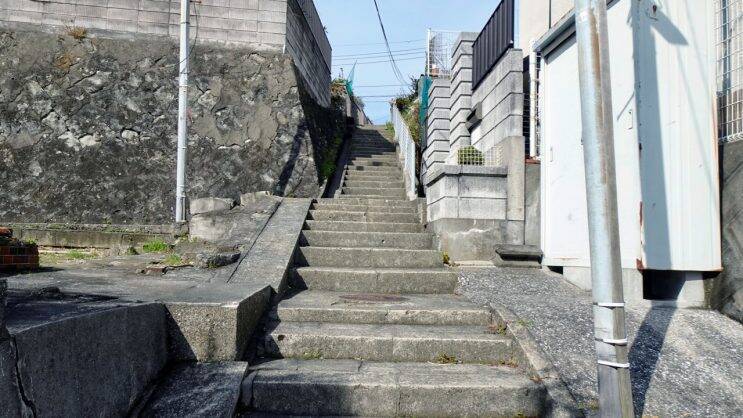 眺望が良い＝登ること！【駅ぶら03】京浜急行83