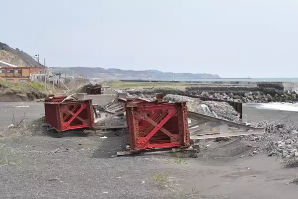 「2020年に廃止決定か？！ 列車が走ることなく消えゆく日高本線のいま」の画像