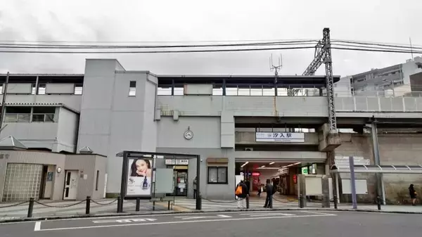 「車窓を見るヒマも無くトンネルです【駅ぶら03】京浜急行86」の画像