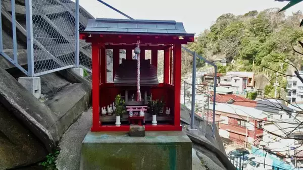 「130段の階段を上り下りしました【駅ぶら03】京浜急行88」の画像