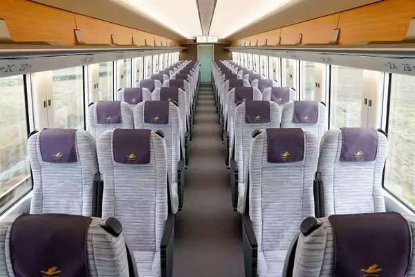 「いよいよ明日！新型名阪特急「ひのとり」がデビュー」の画像