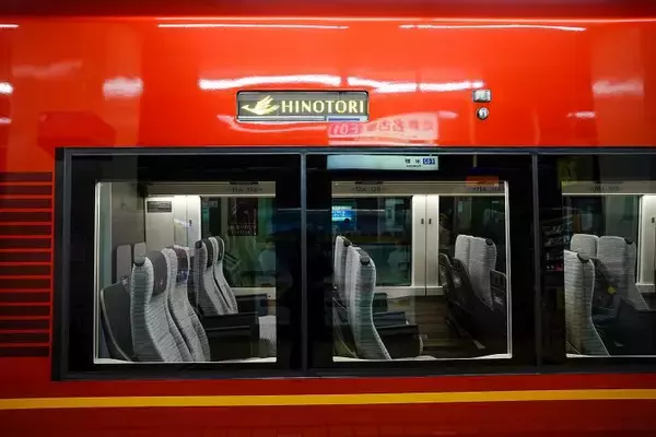 「いよいよ明日！新型名阪特急「ひのとり」がデビュー」の画像