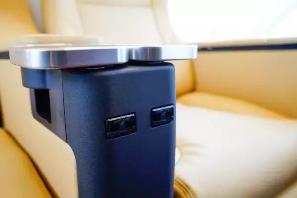 「いよいよ明日！新型名阪特急「ひのとり」がデビュー」の画像