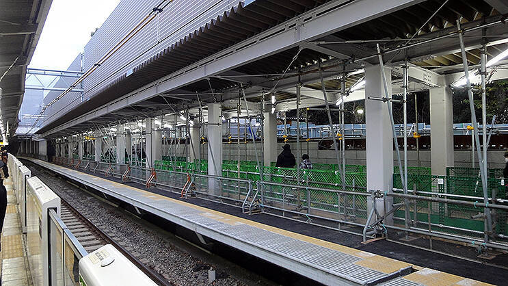 原宿駅新駅舎は21日供用開始　猿田彦珈琲の大型店舗出店や旧駅舎関連グッズも見逃せない