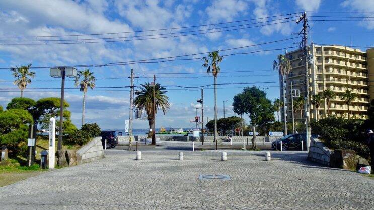 ペリーさん59歳の春【駅ぶら03】京浜急行145