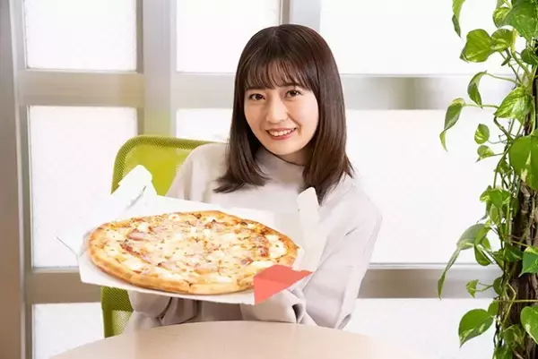 「【動画あり】ピザハット30年ぶりの大革命！日本人向けトマトソースがついに完成」の画像