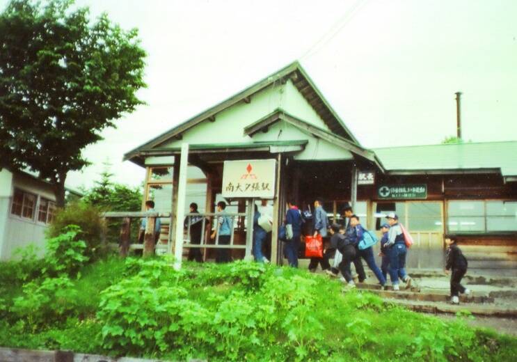 【廃止から1年　北海道・夕張支線の「いま」を訪ねて(3)】 清水沢駅と三菱石炭鉱業大夕張鉄道