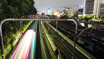 飯田橋駅 ホーム移設工事を夜中にみる！ 中央線 総武線 電車の灯りで浮かび上がる新ホーム＿1年前 3か月前の光景と比較【動画】
