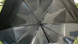 「梅雨に最強の折りたたみ傘を！ 3秒でスパッとたためる！ urawaza ウラワザ、京都ムーンバット新作テスト【動画】」の画像2