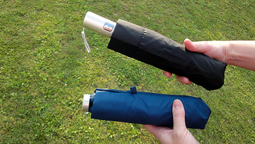 梅雨に最強の折りたたみ傘を！ 3秒でスパッとたためる！ urawaza ウラワザ、京都ムーンバット新作テスト【動画】