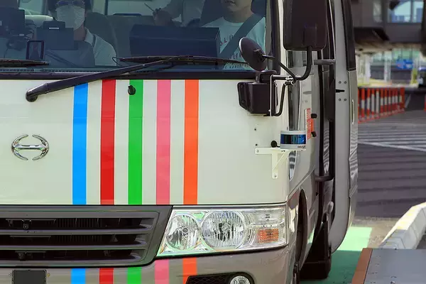 「埼玉工業大学 自動運転AIバス、誤差3ミリで仮設バス停に自動で正着！ 内閣府 SIP 羽田空港エリア実証実験の衝撃」の画像