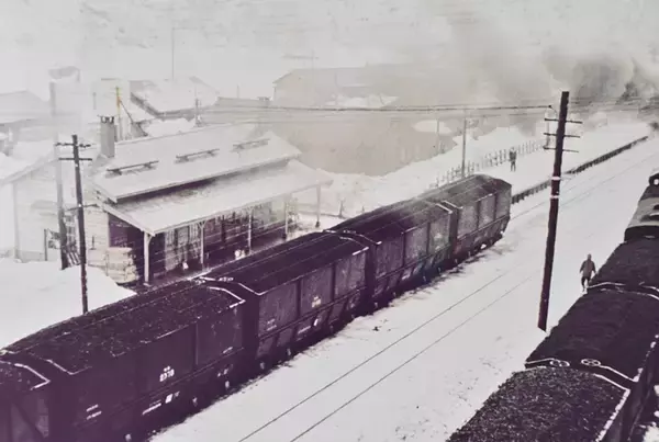 「【1985年4月1日廃止　国鉄・万字線の現状と足跡(2)】炭鉱の歴史を後世に伝える朝日駅と人のつながり」の画像