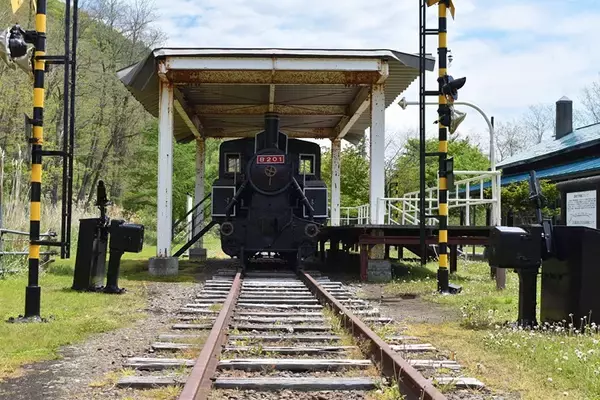 「【1985年4月1日廃止　国鉄・万字線の現状と足跡(2)】炭鉱の歴史を後世に伝える朝日駅と人のつながり」の画像