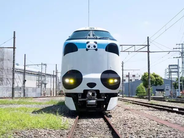 「親子パンダが可愛い新編成「パンダくろしお」登場！車内にはレアな子パンダも！？」の画像