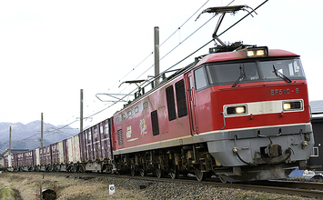 北海道 帯広→大阪 吹田 3090レ4090レ、機関車4機でつなぐ1650km 31時間  貨物列車