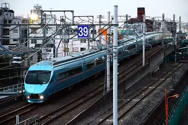 特急ロマンスカー「メトロえのしま号」が9月、大和駅に臨時停車　大和市と連携