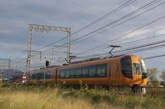 近鉄、8月29日から土休日夜間の特急を一部運休へ