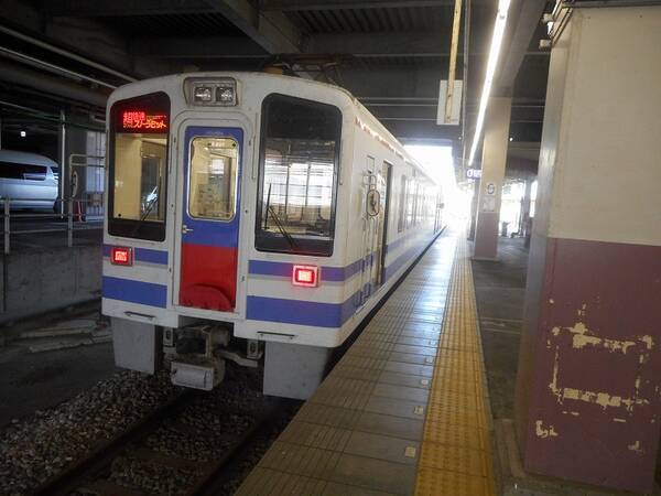 在来線を乗り継いで上野から新潟県魚沼へ 新型コロナの年秋も車内からは地元の皆さんの生活の息吹が感じられました 年9月22日 エキサイトニュース