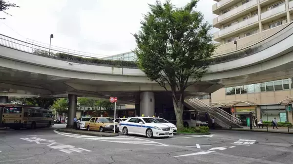 「大泉学園駅南口ペデストリアンデッキの解明【駅ぶら04】西武池袋線030」の画像
