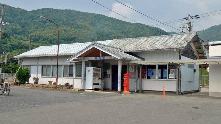 富海駅　神様仏様大集合【木造駅舎巡礼02】山陽本線48/58