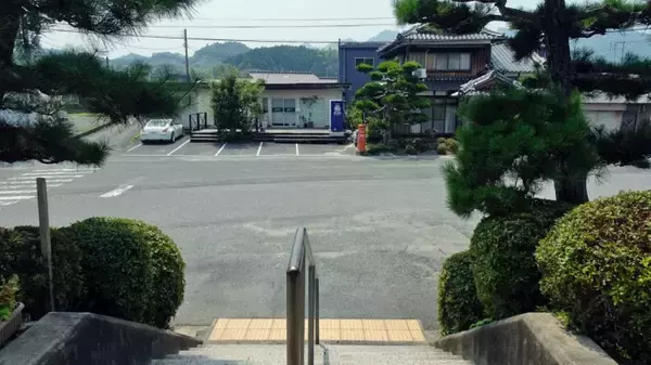 「四辻駅　松の木がシンボル？【木造駅舎巡礼02】山陽本線」の画像