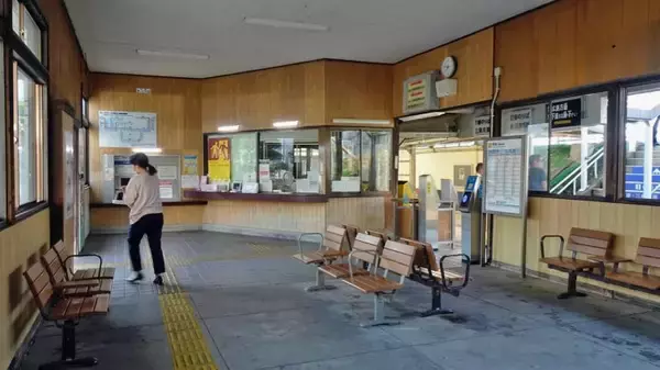 「安芸津駅　50年前の壁画【木造駅舎巡礼03】呉線」の画像