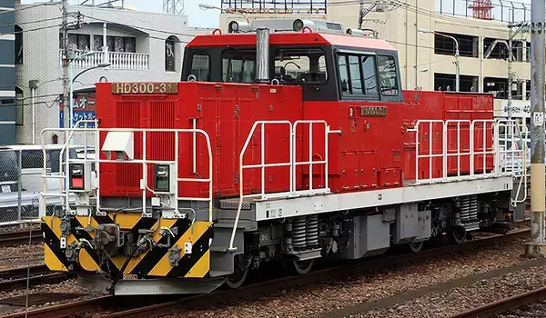 「JR貨物が機関車 EF210形11両 HD300形1両 DD200形6両を新製、構内フォークリフトも99台増強」の画像