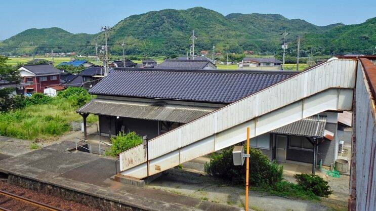 跨線橋から見る風景も良いなぁ【木造駅舎巡礼10】山陰本線10