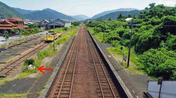 跨線橋から見る風景も良いなぁ【木造駅舎巡礼10】山陰本線10