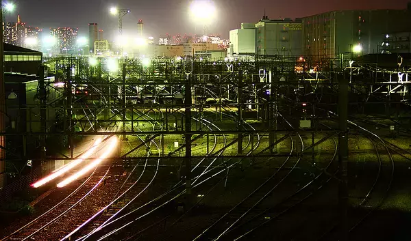 「運がいいと新幹線ドクターイエローとスーパーレールカーゴがみえる現場」の画像