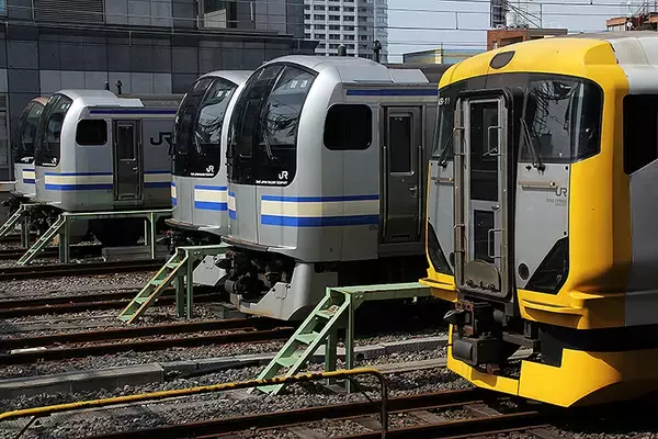 「E217系がやすむ錦糸町駅 留置線やアルカキット錦糸町はもともと……」の画像