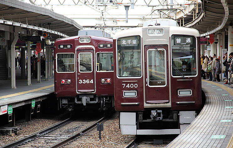 阪急京都線7300系に顔がまるで違う編成がいる