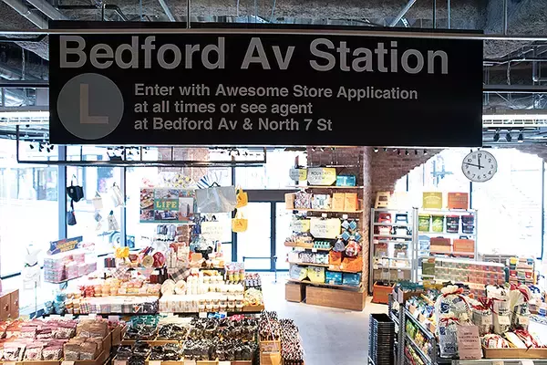 「渋谷にニューヨーク市地下鉄の駅が出現!? AWESOME STORE TOKYO 3/12オープン！ オーサム史上最強の品揃え」の画像