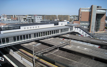 30年越しで実現、大和西大寺駅南口駅前広場や自由通路が供用開始