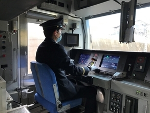ボタンを押せば電車が動く!!　JR東日本が常磐線各駅停車で自動運転　ドライバレス運転の可能性を探る（後編）
