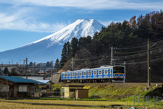 富士急電車で行く？ 高速バスで？ 2021富士芝桜まつりへのアクセスをチェック！