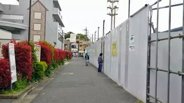「沼袋駅も　工事中です【駅ぶら04】新宿線18」の画像