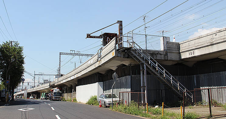 山陽線 兵庫 新長田にある超芸術トマソン的な 純粋分岐 21年6月5日 エキサイトニュース