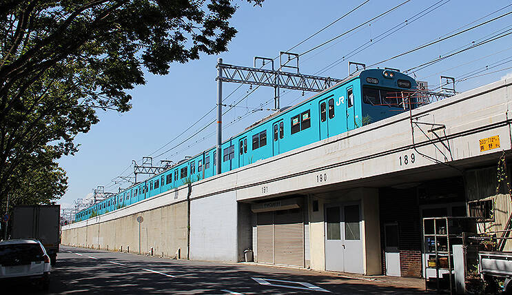 山陽線 兵庫 新長田にある超芸術トマソン的な 純粋分岐 21年6月5日 エキサイトニュース