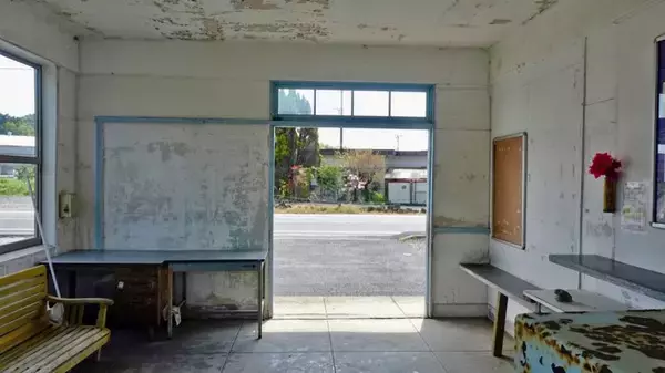 「狩生駅舎は半分【木造駅舎コレクション】031」の画像