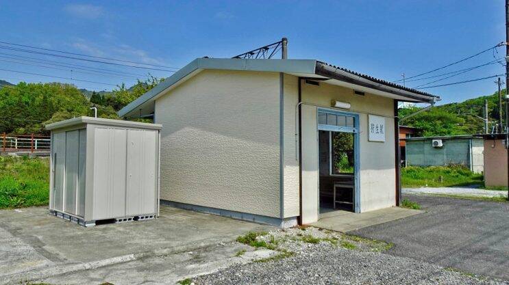 狩生駅舎は半分【木造駅舎コレクション】031