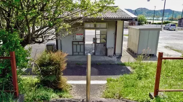 「狩生駅舎は半分【木造駅舎コレクション】031」の画像