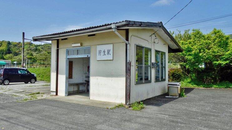 狩生駅舎は半分【木造駅舎コレクション】031