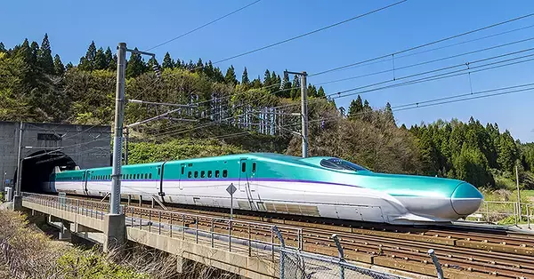 東京オリンピック臨時列車 東北新幹線 深夜便やまびこ422号と青春18きっぷや航空機で行く変態旅