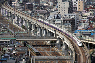 鉄道各社 客貨混載輸送が拡散、その影で細々と残る新幹線 荷物輸送