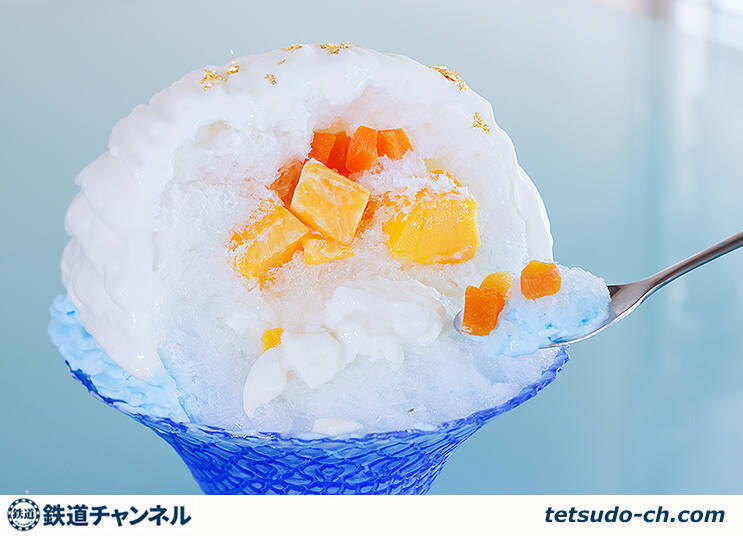 新幹線N700Sとドクターイエローに見える？ かき氷新幹線 10/1 ホテル日航奈良に登場！ JR東海とのコラボで東海道新幹線開業記念日に