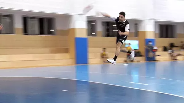 「レミたん本気シュートが鬼すぎ！ 東京2020裏話も…ハンドボール土井レミイ杏利＆ボートレース植木通彦 YouTube Dream 対談 公開！」の画像