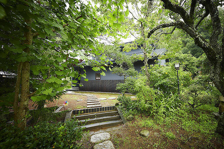 日本の原風景を体感できる別邸、海外のゲストをもてなす極上空間＿注文住宅 ポウハウスデザイナー山田英彰の仕事