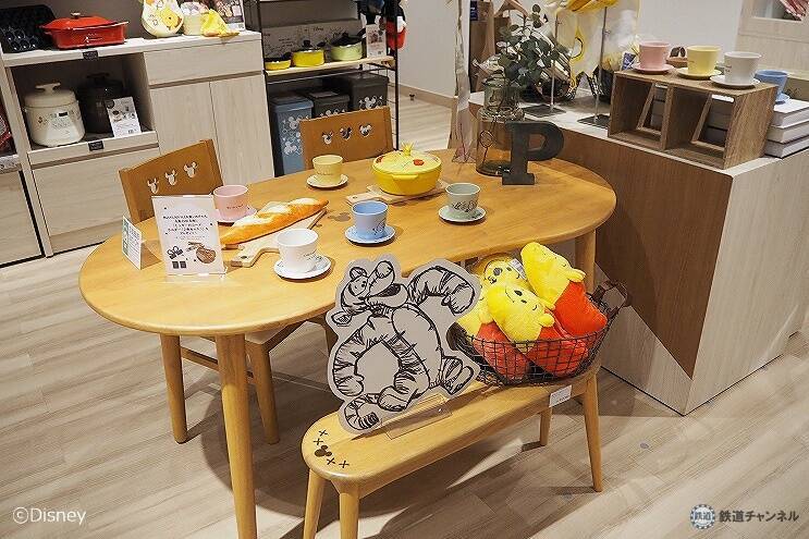 JR東京駅にディズニーグッズ専門ショップが登場　京葉線地下八重洲口改札内に29日オープン